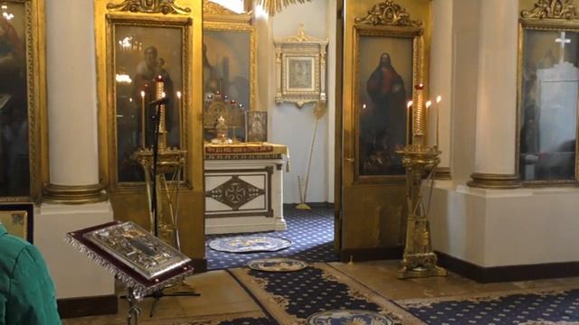 Митрополит Иларион. Божественная Литургия. 30 июня 2019 смотреть онлайн