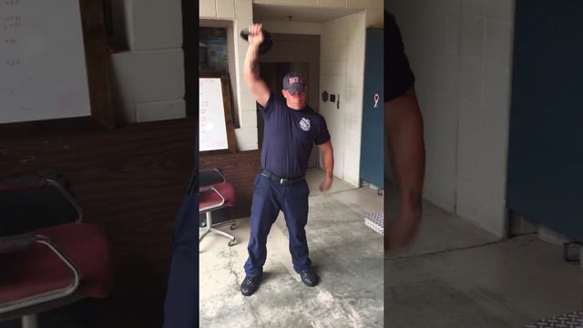 Firefighter Workout First Day NNFD Kettlebell 10-1-15 смотреть онлайн