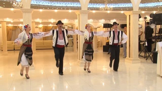 Hora de la sud Miadora смотреть онлайн