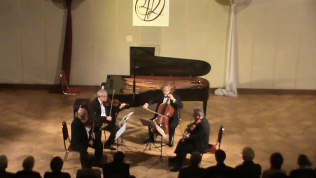 W. A. Mozart : String Quartet in G major K. 387 смотреть онлайн