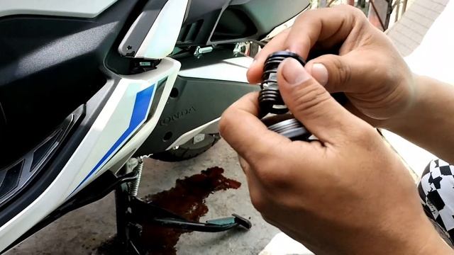 Honda Pcx 160 2021 Model Change Oil