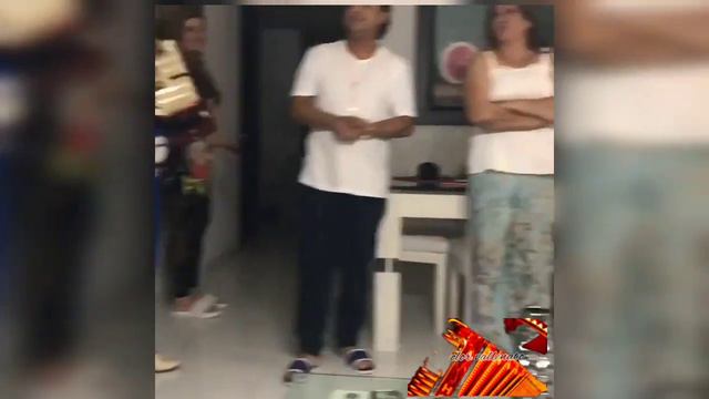 Así sorprendió Rafael Santos a Patricia Acosta en el día de las madres con esta hermosa serenata смотреть онлайн