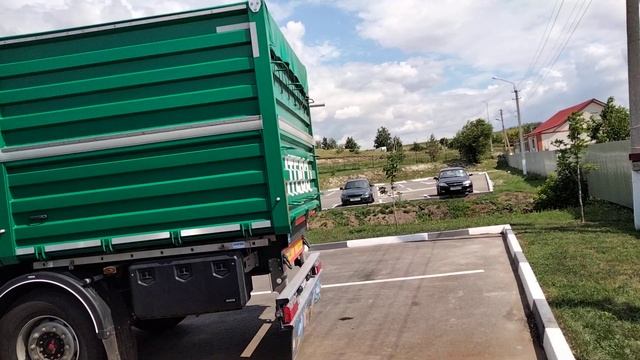 Первое впечатление от нового СЦ. Первое ТО. Много ли было проблем с машиной? смотреть онлайн