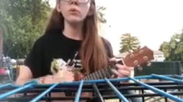 My 13 yo Niece Cheyanne Sings Cover of “Riptide” by Vance Joy смотреть онлайн