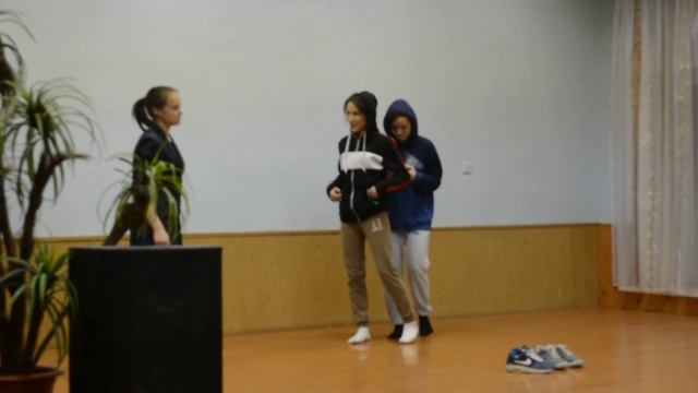 Инсценировка 9Б 2015 год смотреть онлайн