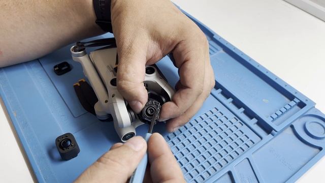 DJI Mini 3 PRO - Foggy lens easy fix. смотреть онлайн