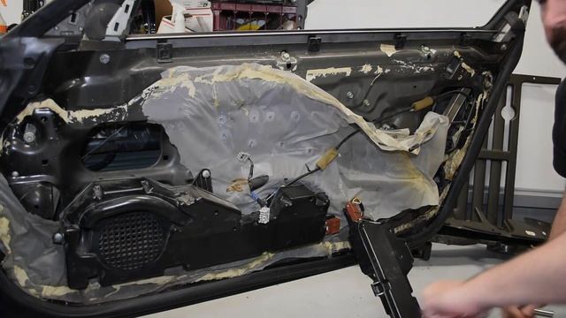 NSX Stereo Repair: Round 3 - head unit removal and speaker test смотреть онлайн