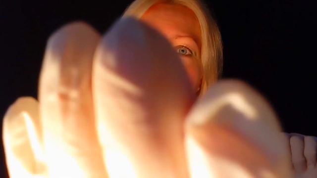 АСМР\ASMR. Массаж лица 5 .Перчатки Шёпот. Мурашки. Ролевая игра.