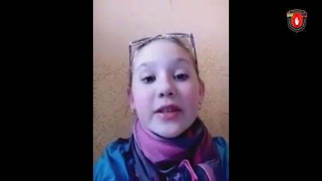 "Никогда мы не будем братьями". Похоже эта девчушка всех переплюнула! смотреть онлайн