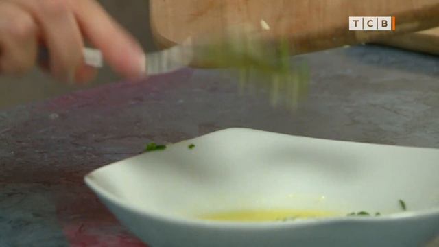 Пампушки с сырно-картофельной начинкой. Дело вкуса 17.05.2019 смотреть онлайн