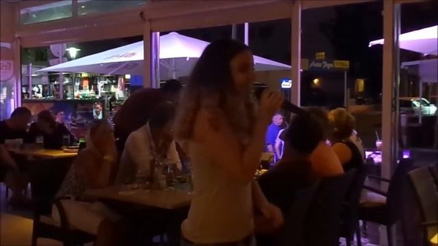 Paguera Karaoke Party im Restaurant Rendezvous смотреть онлайн