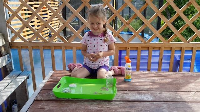 Лизун forever! Развитие мелкой моторики. Отдыхаем на даче. Чем занять ребенка? А Вы с нами!? Лето смотреть онлайн