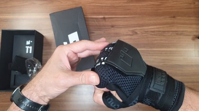 Fortress Boxing T1 Fastwraps-Обзор быстрых бинтов фортрес Т1 смотреть онлайн