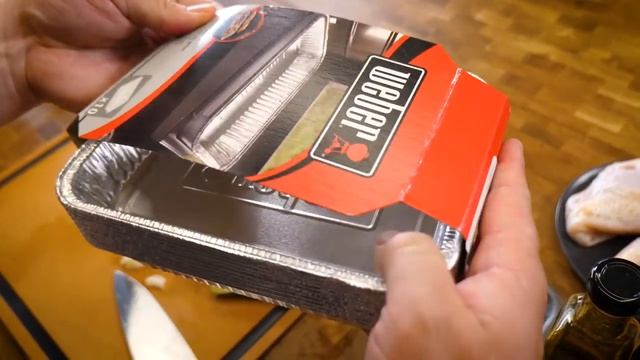 ОБЗОР WEBER TRAVELER мобильный газовый гриль для путешествий смотреть онлайн