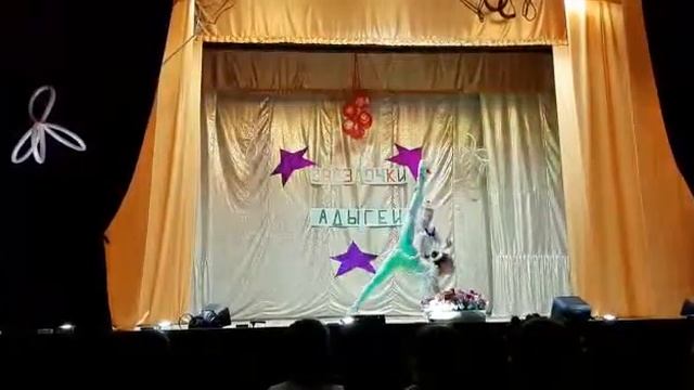 Цирковой номер в паре "ЛЕБЕДИ" смотреть онлайн