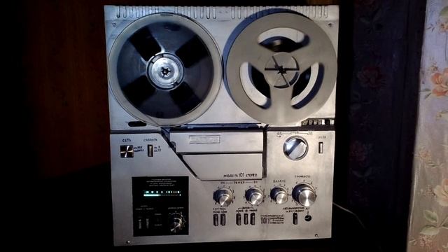 Копия катушечного магнитофона Сатурн-101-стерео (Saturn-101-stereo) смотреть онлайн