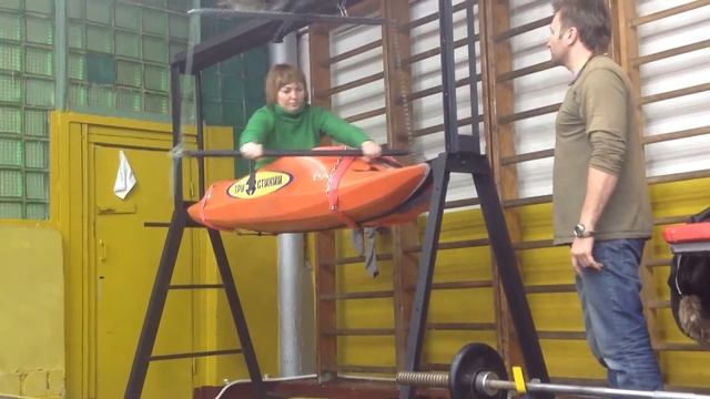 Тренажер для обучения эскимосскому перевороту. смотреть онлайн