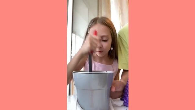Пересаживаю своё растение Микс 🌱💗. смотреть онлайн
