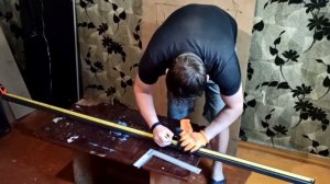 Стол  из керамогранита