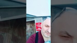 С праздником весны Вас 🌹, большой самородок флюорита с халцедоновыми щетками кстати в продаже😉
