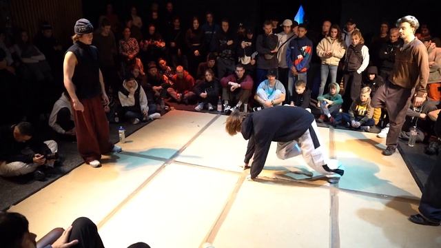 COOLKIDZMOB vs STYLE INVADERS - Top 4 - Line of Attack смотреть онлайн