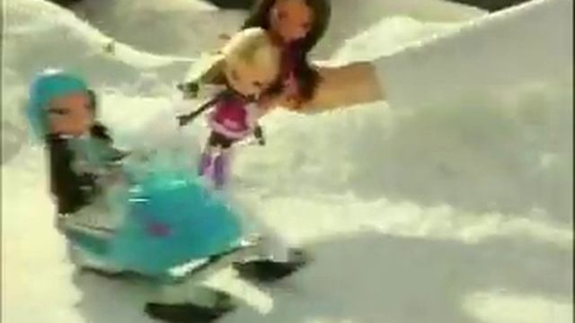 Bratz Kidz - Winter Vacation™ Commercial смотреть онлайн