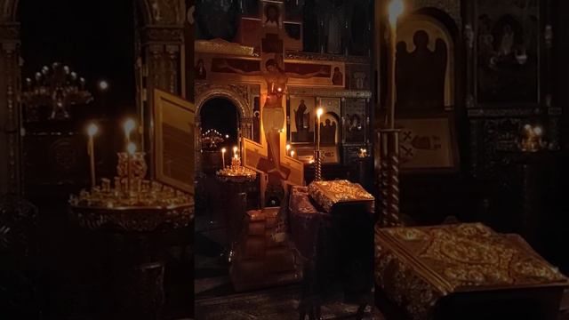 "Днесь висит на Древе..." Византийский распев смотреть онлайн