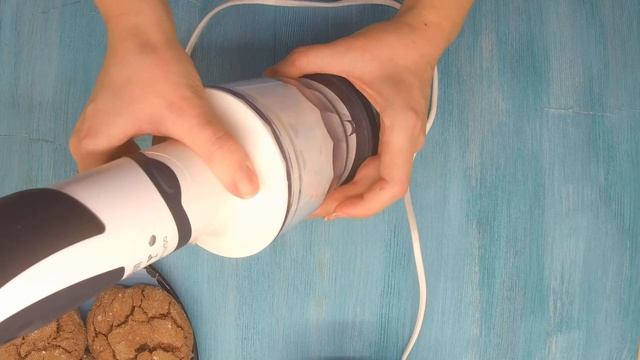 Как сделать сахарную пудру в домашних условиях ? Пудра из сахара песка в блендере смотреть онлайн