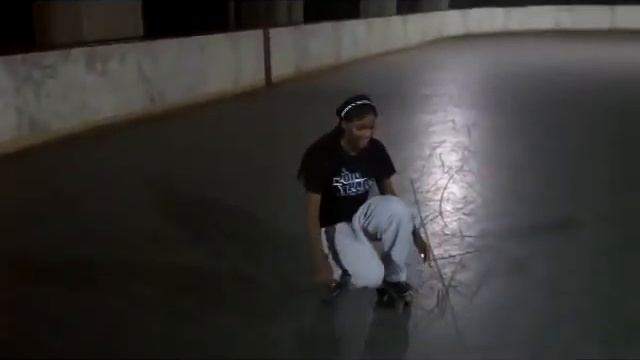 Spinderella at Rizzo смотреть онлайн