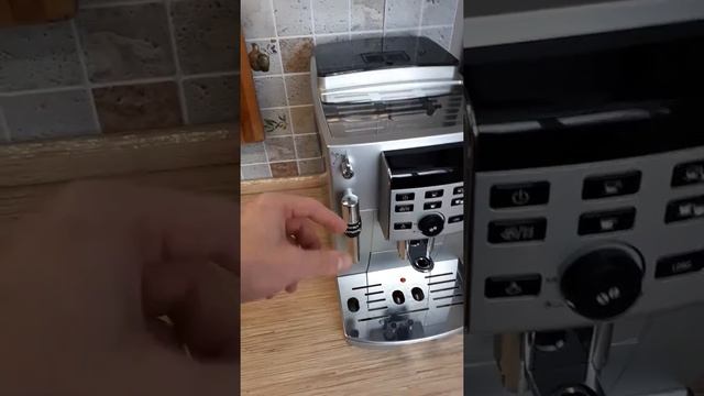 Мечта любителя вкусного кофе. Кофемашина DeLonghi ECAM23.120 смотреть онлайн