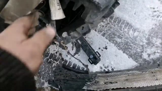 Как снять бампер на ФОРД С-МАКС смотреть онлайн