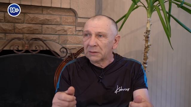 Анекдот про Ивана Царевича, случай в банке и каракатицу смотреть онлайн