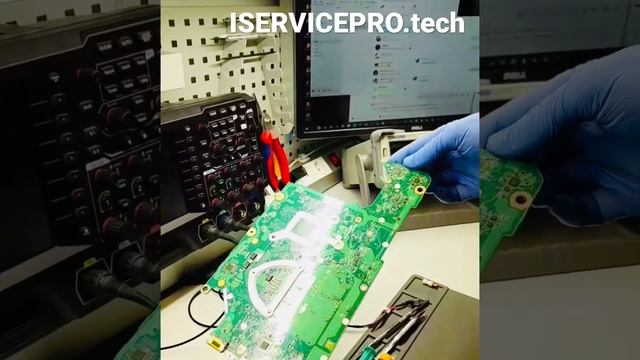 Ремонт ноутбука Acer, залит кофе, ультразвук и чистка материнской платы, спасли пациента? смотреть онлайн
