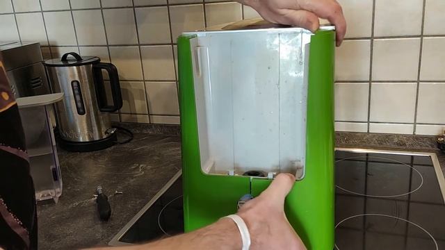 Reinigung Jura Ena 5. Cleaning Jura Ena 5. смотреть онлайн
