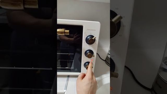 Домашняя мини печь, когда места мало, но готовить надо смотреть онлайн