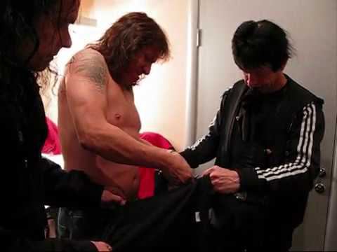 АРИЯ и концертный костюм | ARIA And A Concert Suit