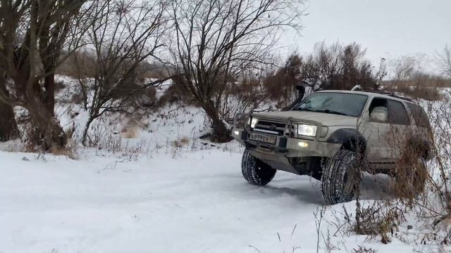 Берег Оки в районе пгт Белоомут смотреть онлайн