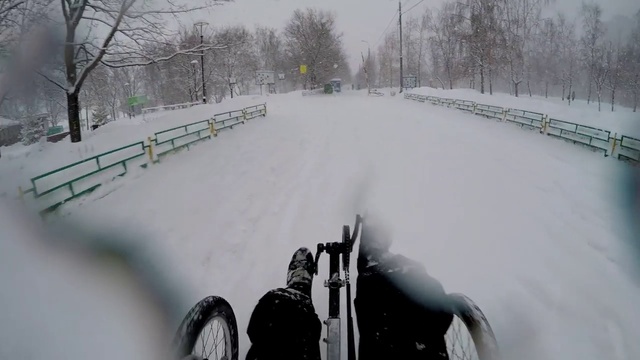 Вело-трайк в зимней Москве E-Trike часть 2 смотреть онлайн