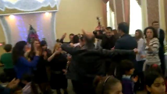 Nurlu Heyat- Zaur Amiraslanov . xeyriyye konserti 12.01.2014 смотреть онлайн