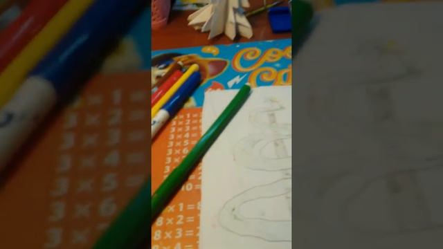 Как нарисовать самую простую ёлочку - детские рисунки смотреть онлайн