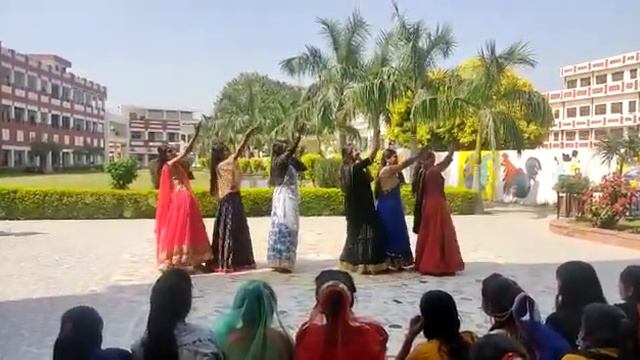nss special camp group dance ,sskhanna girls degree college,prayagraj смотреть онлайн