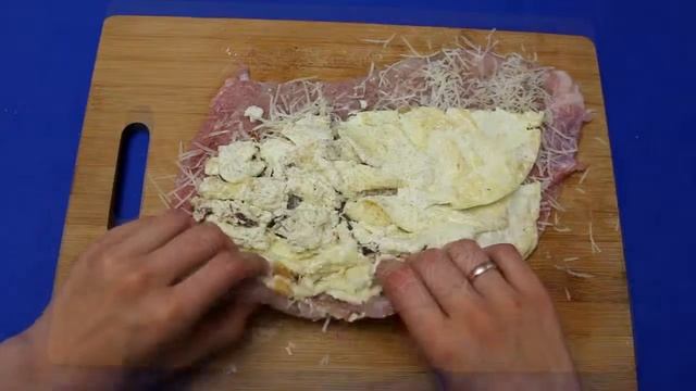 Рецепт приготовления рулета из филе индейки с омлетом в мультиварке VITEK VT-4214 R