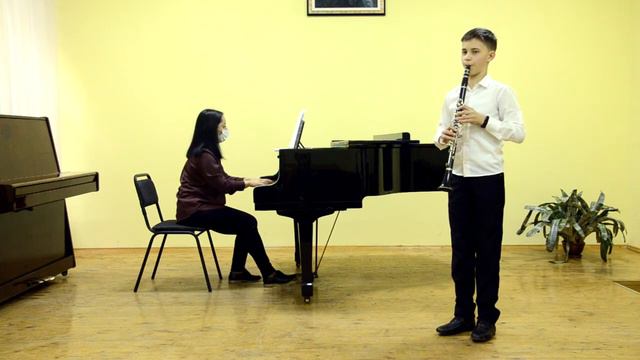 Concert F-Dur Part I Anton Hoffmaister #FanfaresSolo3catWind 069 Fedyna Sviatoslav смотреть онлайн