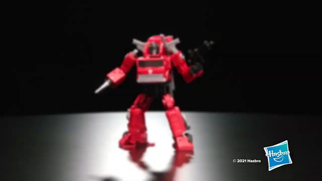 Transformers WFC-K19 Inferno (War for Cybertron: Kingdom) (Voyager class) смотреть онлайн