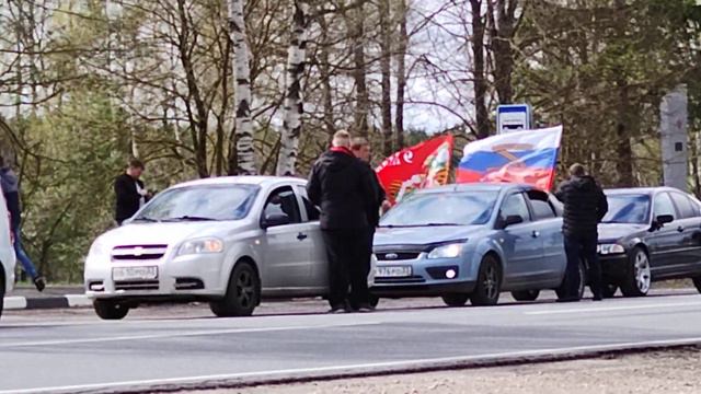 день Победы 09.05.2022. Храпки, трасса Москва - Киржач. смотреть онлайн