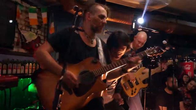 План Дельта - Гитара (Красноярск, Harat`s Pub, 21.10.2017) смотреть онлайн