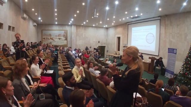 Доктор Муруган и чудесное пропевание мантры с Ириной Нэльсон (Группа Рефлекс) смотреть онлайн