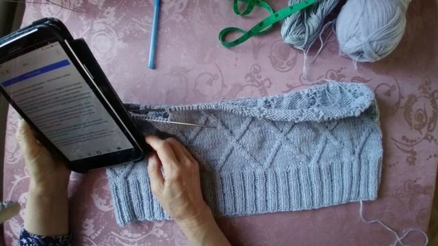 ?Поговорим о вязании? что у меня на спицах__ пЕтля или петлЯ? смотреть онлайн