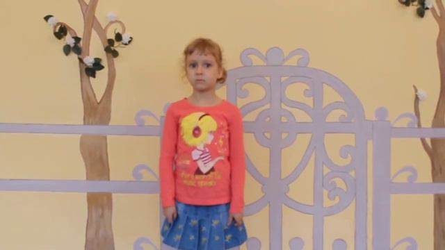 Стихотворение "Течет река широкая", автор: К.Вуколов, смотреть онлайн