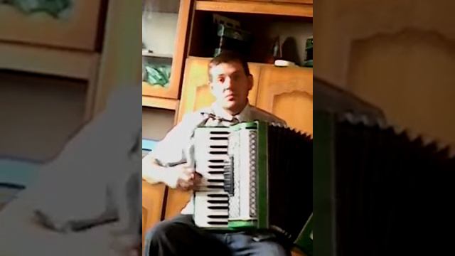 Манит сердце мечтою /аккордеон/ смотреть онлайн